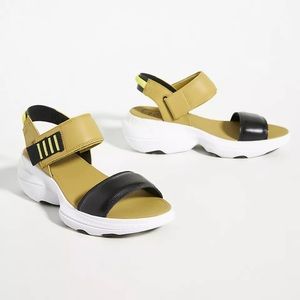 Sorel Explorer Blitz Stride Women’s Sandal